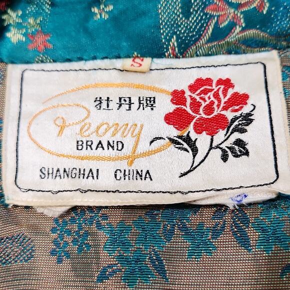 Vintage Peony Brand Shanghai China Robe Coat Size Med Satin Pankou Knot Button - Picture 10 of 11